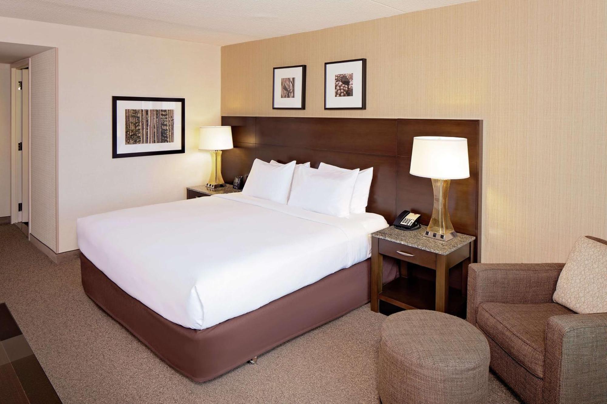ดับเบิลทรี บาย ฮิลตัน บอสตัน เบย์ไซด์ Hotel ภายนอก รูปภาพ