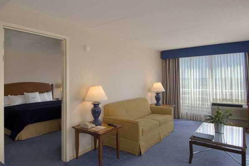 ดับเบิลทรี บาย ฮิลตัน บอสตัน เบย์ไซด์ Hotel ห้อง รูปภาพ